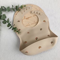 Силиконовый нагрудник MUSHIE Rainbows